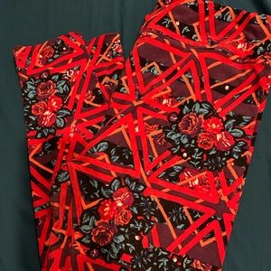 Lularoe tall and curvy rose leggings